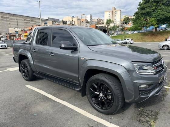 VOLKSWAGEN AMAROK 3.0 V6 TDI DIESEL HIGHLINE CD 4MOTION AUTOMÁTICO